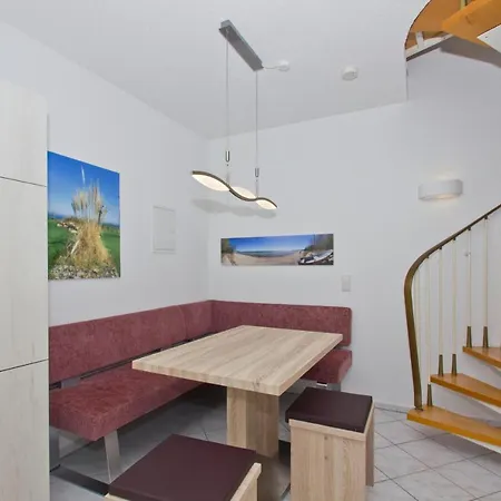 Appartementanlage Eldena FeWo 04 strandnah, Balkon, Terrasse Appartement Lobbe