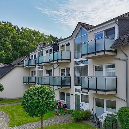 Appartementanlage Eldena FeWo 04 strandnah, Balkon, Terrasse * Lobbe